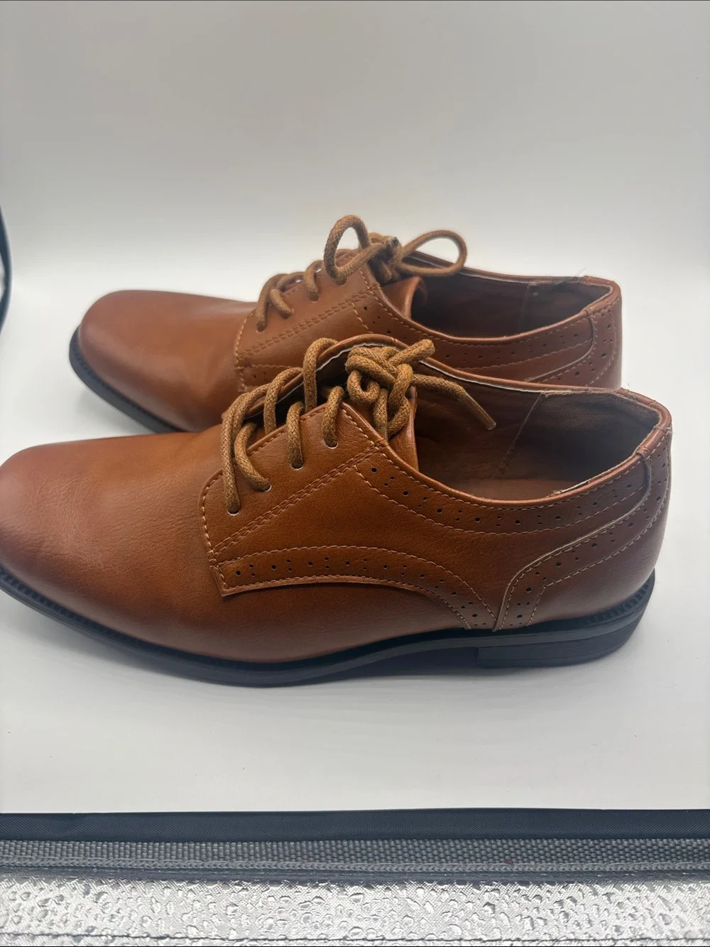 Steve Madden Tan Leather Derby Lace-Up Shoes